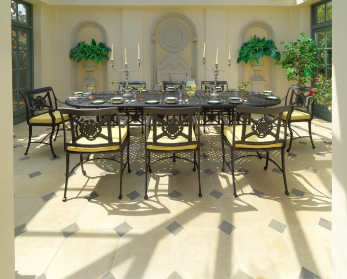 Oxley's Popular Luxury Outdoor Dining Furniture | Oxley's Luxury outdoor dining furniture
