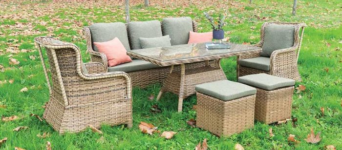 Luxury Garden - Furniture, Wall and Path Ideas Luxury modern garden furniture